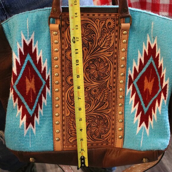 Beautiful Western Style Computer Bag American Darling brand - Picture 2 of 8